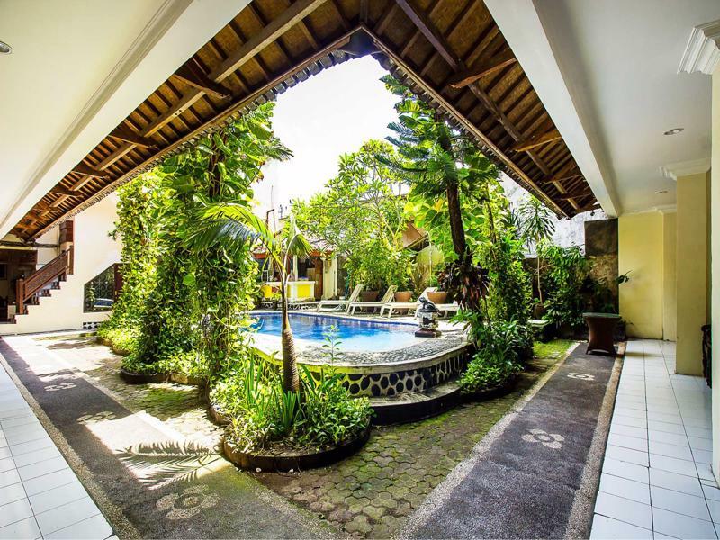 Hotel Sanjaya Managed By Tinggal Кута Экстерьер фото